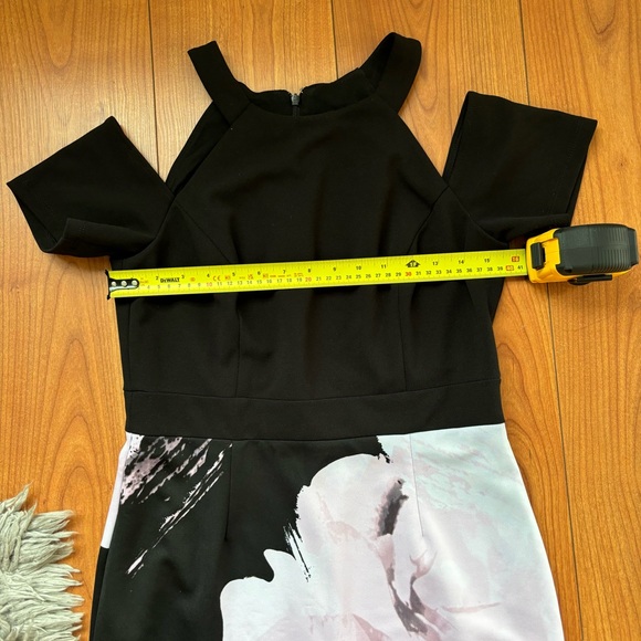 Le Chateau Floral dress size M - Picture 6 of 6